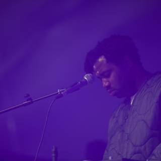 Sampha Captivates the Crowd with His Solo Keyboard Performance