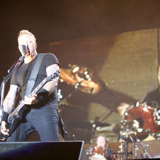 Metallica rocks the Santa Ana Arena