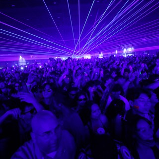 Laser Light Show Ignites Wobbleland 2026 Dance Floor