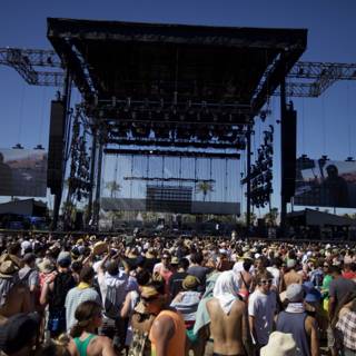 A Sea of Fans at Coachella 2012