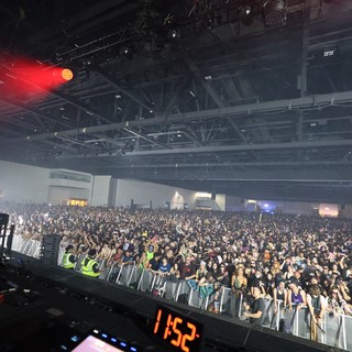 Massive Crowd Surges at Wobbleland 2026 EDM Festival