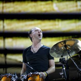 Lars Ulrich rocks the crowd with his drumming