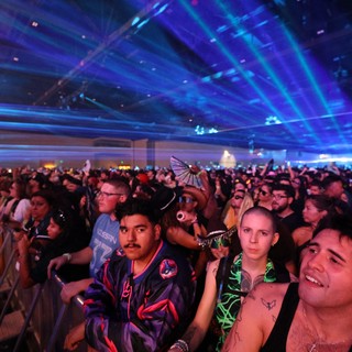 Electric Crowd Surges at Wobbleland 2026 Festival