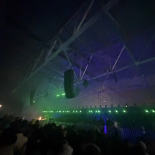 concert venue, arena, music hall