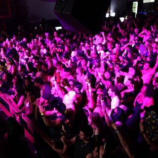 Electric Pink Crowd Erupts at Wobbleland 2026