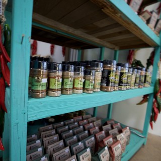 specialty-food-shop