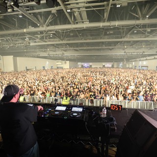 DJ Commands Massive Indoor Festival Crowd at Wobbleland
