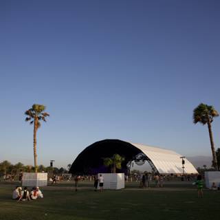 Summer Vibes at Coachella 2024: Architecture and Audiences