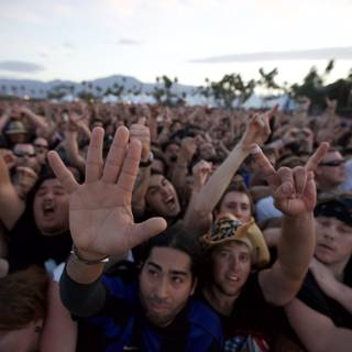 Fingers up in the Crowd