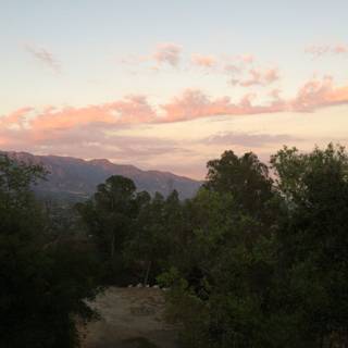 A Serene Sunset in the Pasadena Mountains