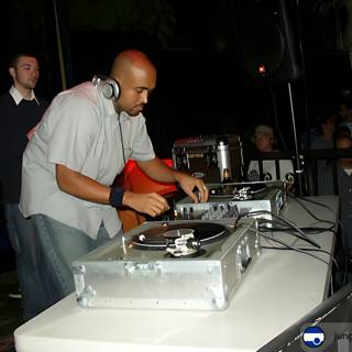 Nightclub DJ Set