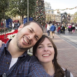 disneyland-christmas-tree