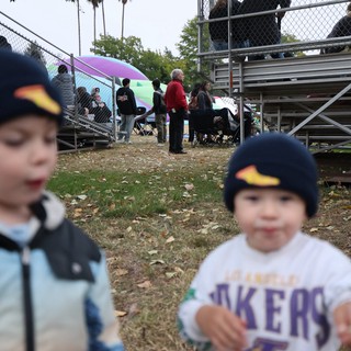 Young Lakers Fans at Hot Air Balloon Festival