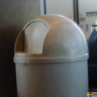 Tin Trash Can with Lid