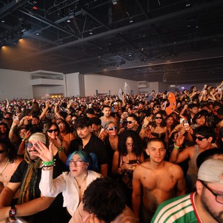 Massive Indoor Crowd Energizes Wobbleland Music Festival 2026