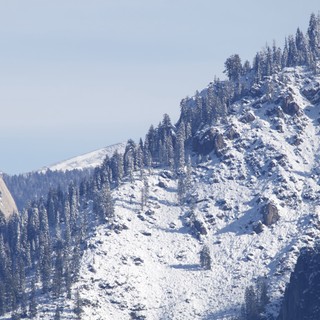 Winter Snow Blankets Yosemite Mountain Ridges