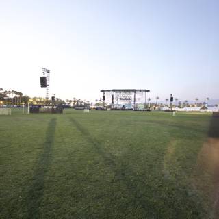 Blurry Stage in the Field