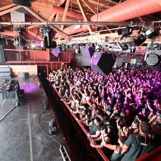 Massive Crowd Erupts at Wobbleland 2026 Bass Festival