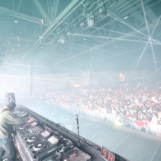 DJ Commands Massive Crowd at Wobbleland 2026