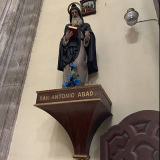 Statue of Saint Joseph in Santo Domingo Church