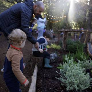 Gardening Together at Thistlewyck