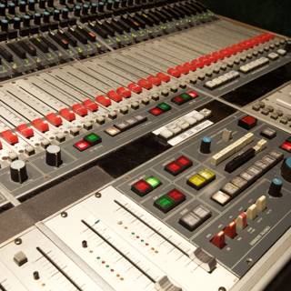 Mixing it Up in the 2009 EastWest Studio