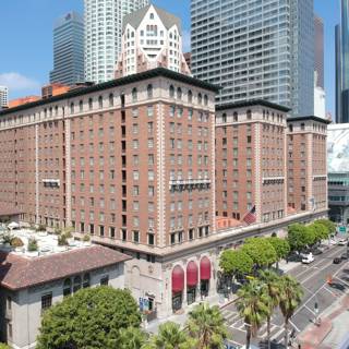 Downtown Los Angeles Hotel with City View