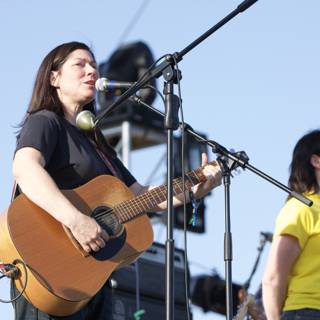 Two Women Singing and Playing Guitar at Coachella 2008