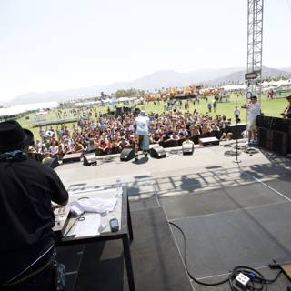 Entertainer Rocks Coachella Crowd with DJ Set