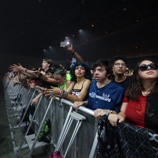 Ecstatic Fans Press Against Barrier at Wobbleland 2026