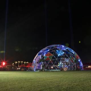 Illuminated Sphere in a Field