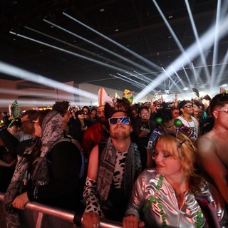 Euphoric Crowd Surges at Wobbleland EDM Festival 2026