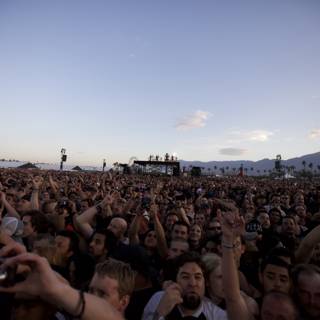 Big Four Festival Concertgoers Raise the Roof