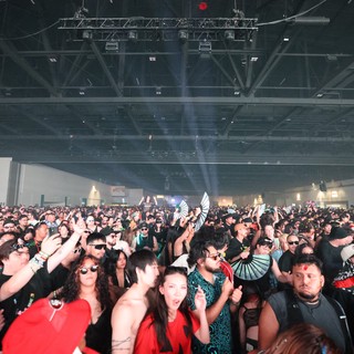 Massive Indoor Crowd Ignites at Wobbleland 2026