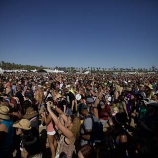 Coachella 2012 Sunday Crowd