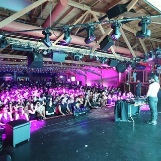 DJ Ignites Packed Crowd at Wobbleland Festival 2026