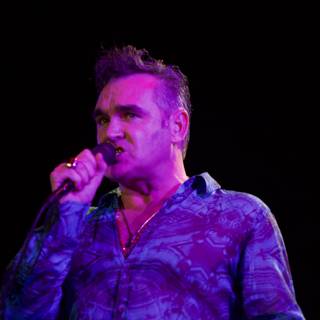 Morrissey's Magnificent Mic Performance