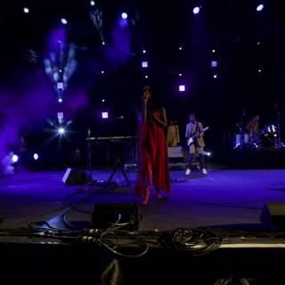 Spotlight Solange on Stage