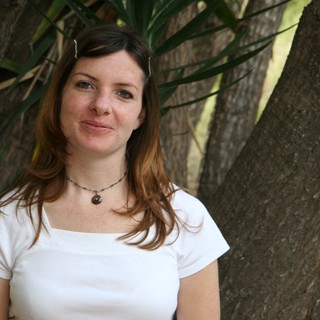natural-light-outdoor-portrait