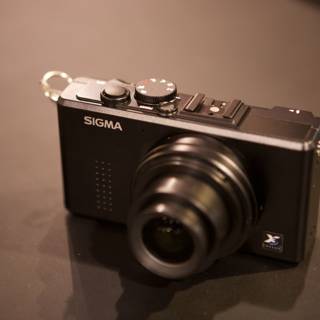 Compact Camera for Digital Photographs