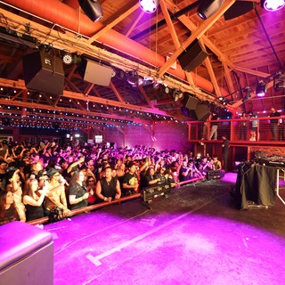 Wobbleland 2026: DJ Ignites Packed Indoor Venue
