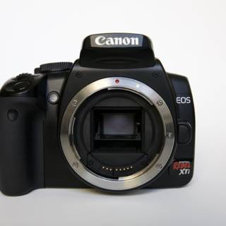 Canon EOS Rebel T2i: A Closer Look