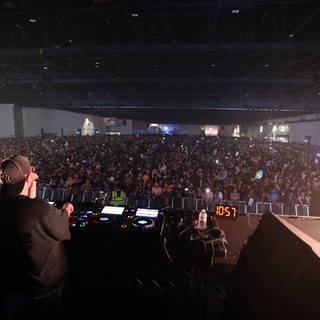 DJ Commands Massive Crowd at Wobbleland 2026
