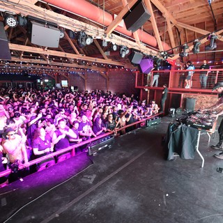 DJ Ignites Packed Crowd at Wobbleland 2026