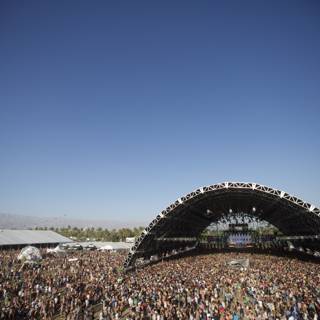 A Sea of Fans at Coachella 2014