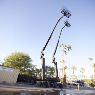 Heavy-duty lift truck with powerful light on top