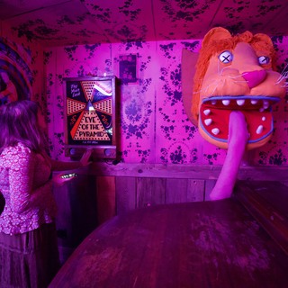 immersive-art-installation-arcade-museum