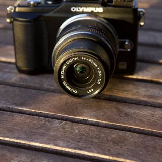 OLYMPUS GX9 Camera Review