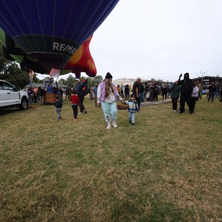 Families Explore the Sonoma County Hot Air Balloon Classic