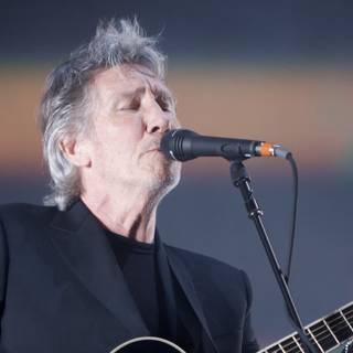 Roger Waters Rocks Coachella